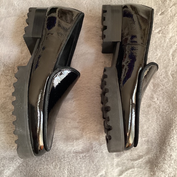 NWOT Donald Pliner black leather loafer size 6 - Picture 3 of 6